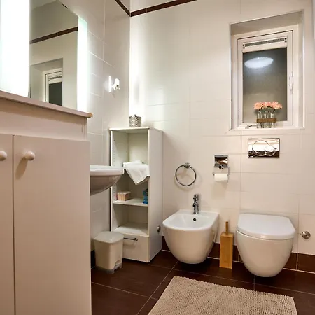 Fortcambridge 2br, Pool, Terrace * Sliema