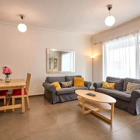 Fortcambridge 2br, Pool, Terrace Apartament *